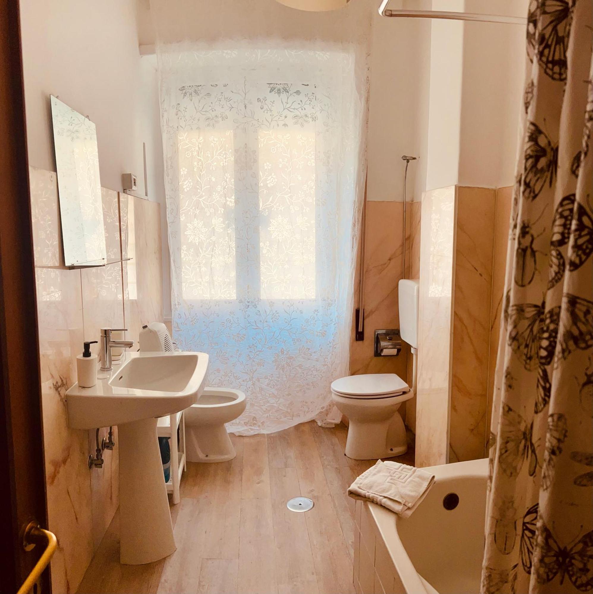 A Casa Di Bi Ξενοδοχείο Ρώμη Εξωτερικό φωτογραφία